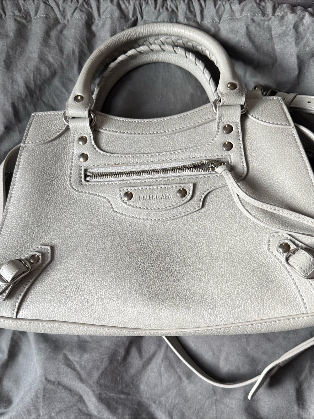 AuthenticBalenciaga White Pebbled Leather Satchel with Silver Hardware Dove gr